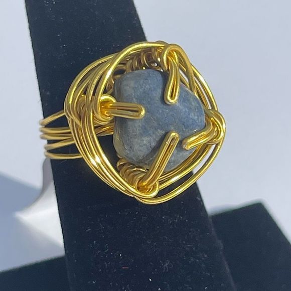 BLUE AVENTURINE QUARTZ ADJUSTABLE WIREWRAPPED CHUNKY GEMSTONE RING - Picture 4 of 16
